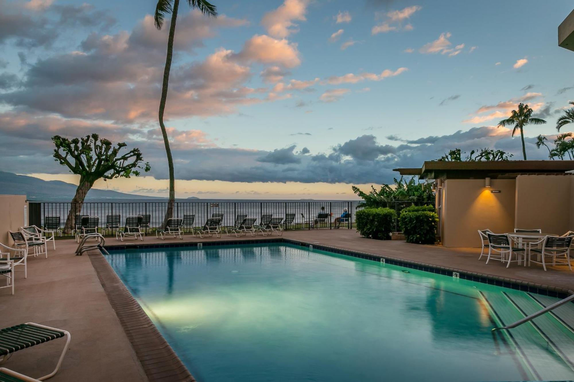 106 Milowai Wailuku Exteriör bild